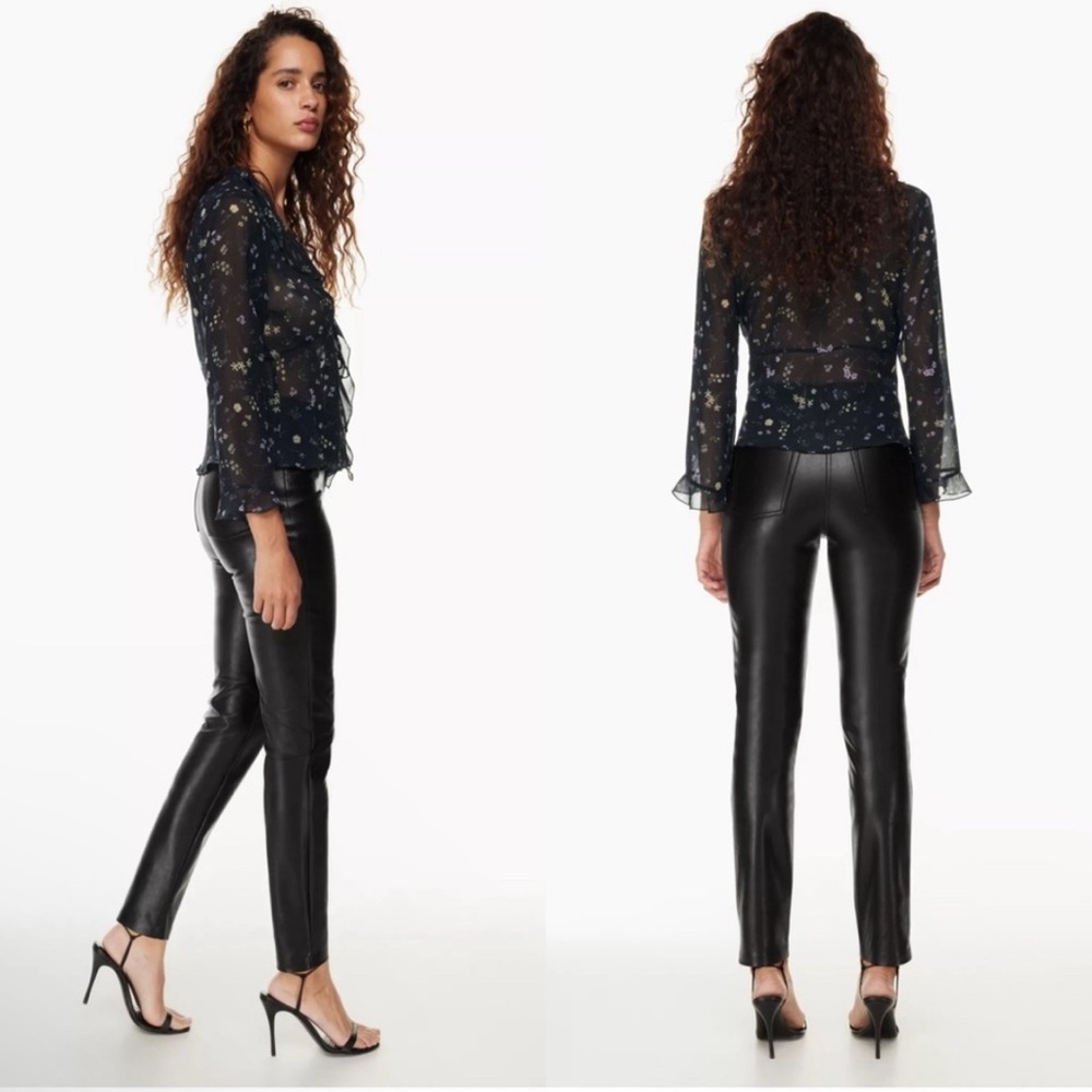 Wilfred Slim Pant
Vegan Leather